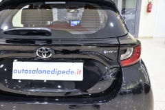 TOYOTA YARIS 1.5 Hybrid 92CV 32
