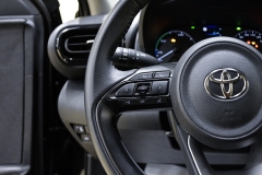 TOYOTA YARIS 1.5 Hybrid 92CV 53