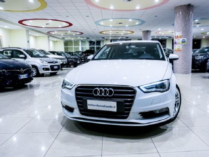AUDI A3 SEDAN 2.0 TDI Clean Ambition Xenon-Plus + Navi