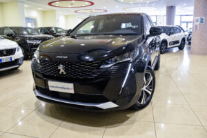 PEUGEOT 3008 1.5 HDI ALLURE Automatica