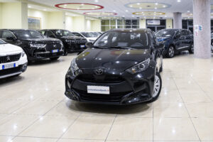 TOYOTA YARIS 1.5 HYBRID Active (Benzina + Elettrica)