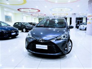 TOYOTA YARIS 1.0i Business